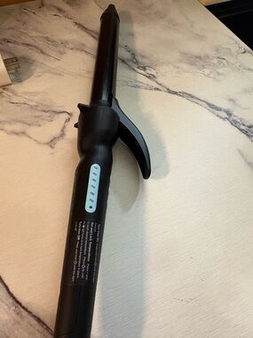 BIOIONIC long barrel curling iron FULLY FUNCTIONAL SEE DESCRIPTION